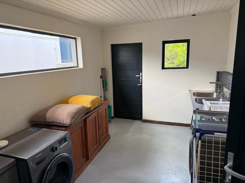 4 Bedroom Property for Sale in Stilbaai East Western Cape